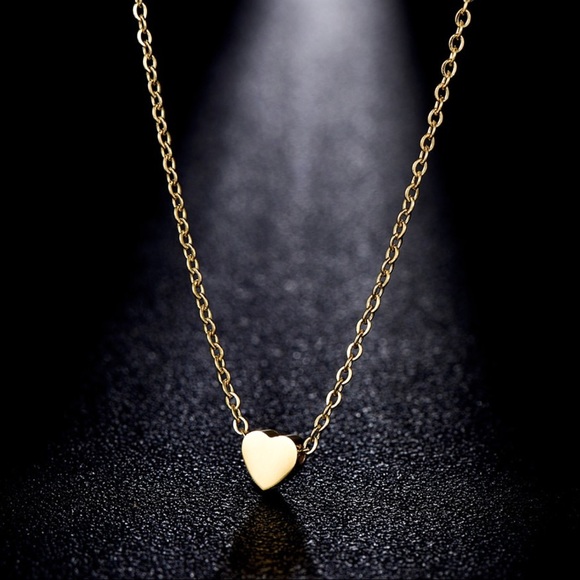 2/$20! Gold Heart Pendant Necklace w/Lobster Clasp - Picture 4 of 7